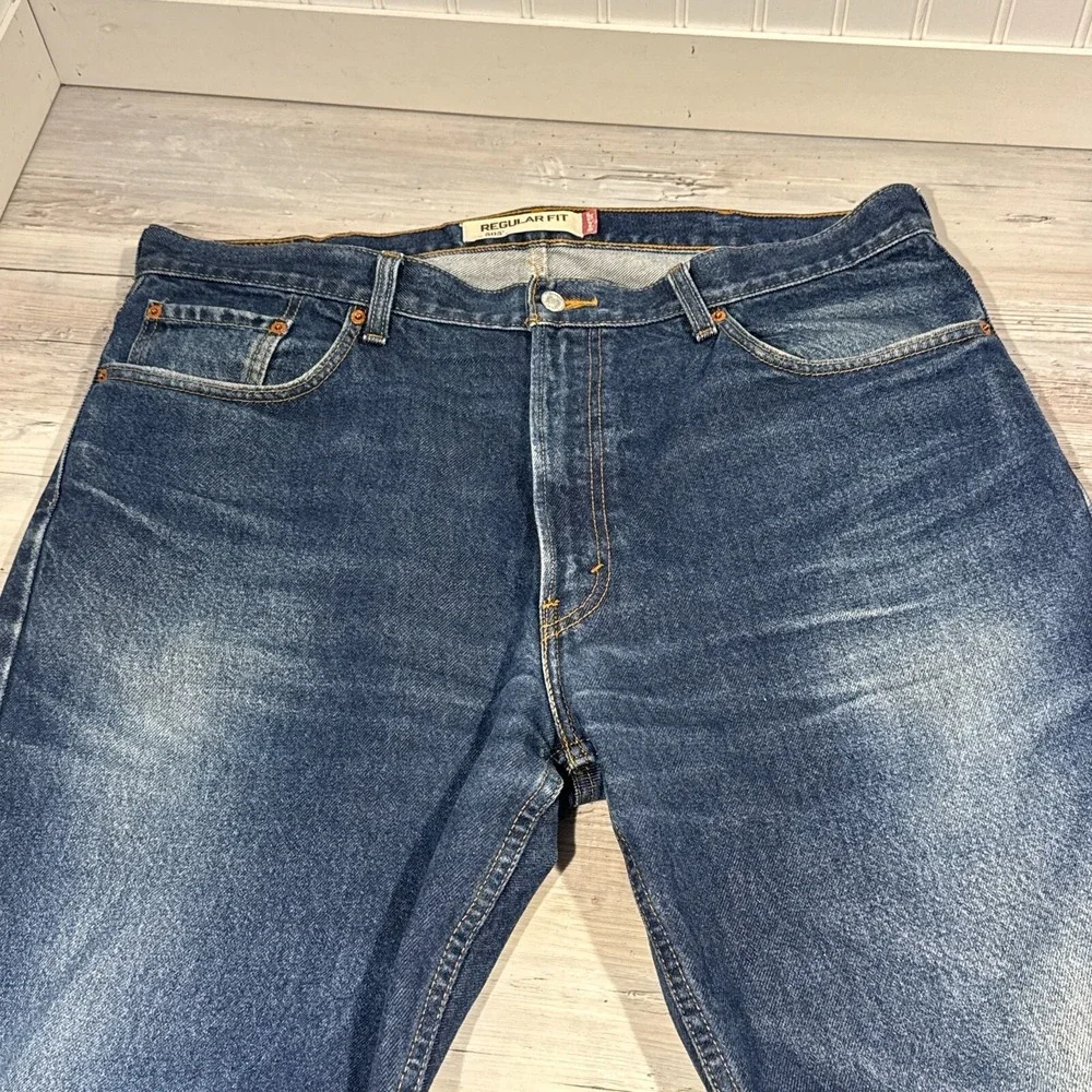 Levi's 505 Regular Fit Denim Jeans Mens Size 40x32 (40x31) Distressed Wash